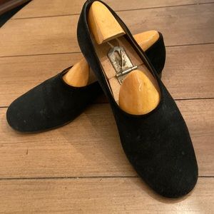 Bottega Veneta Mens Suede Loafers. Black